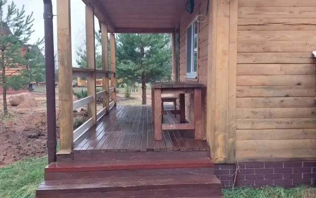 Частный дом Уница 50кв.м на первой линии озера Селигере