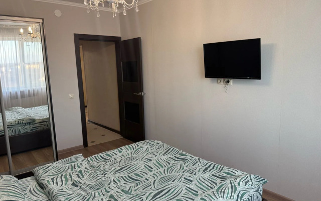 Квартира Двухкомнатная на Улице Хрустальная 44 к6