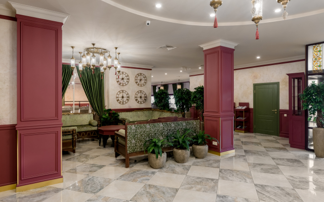 Suleiman Palace Hotel