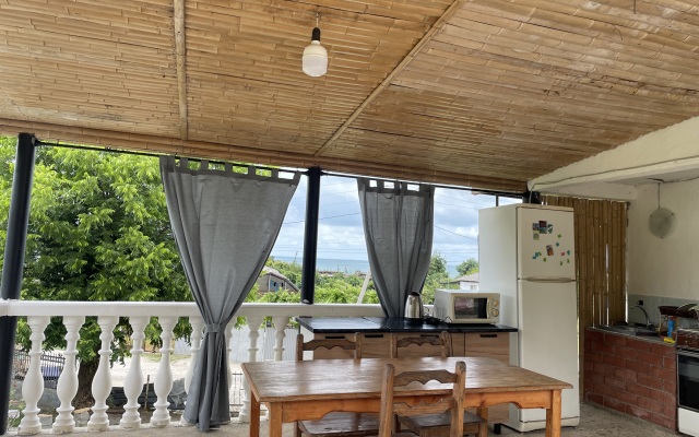 Chastny Sektor U Morya Private House