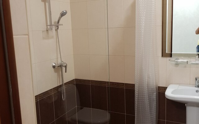 Отель Аристократ