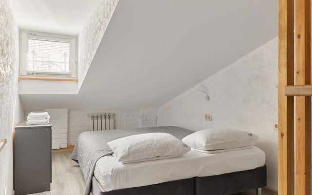 Меблированныe Комнаты Rush in Aparts Мансардный Номер в Центре Казани с Wi-Fi и Парковкой