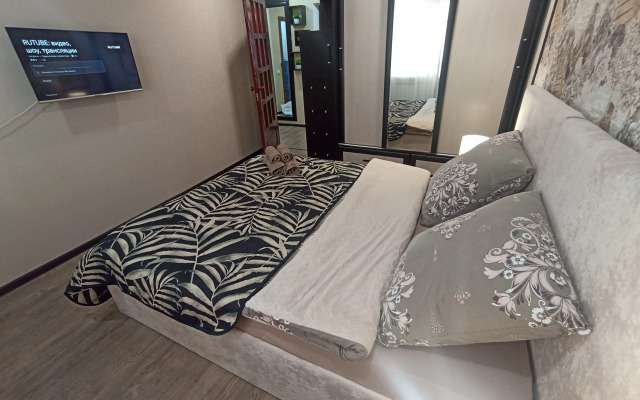Dlya Semyi Apartments