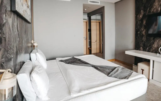 Port Marine By Hollywood Hotel