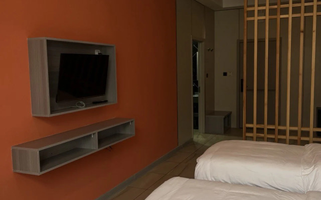 Hotel Holiday Hotel