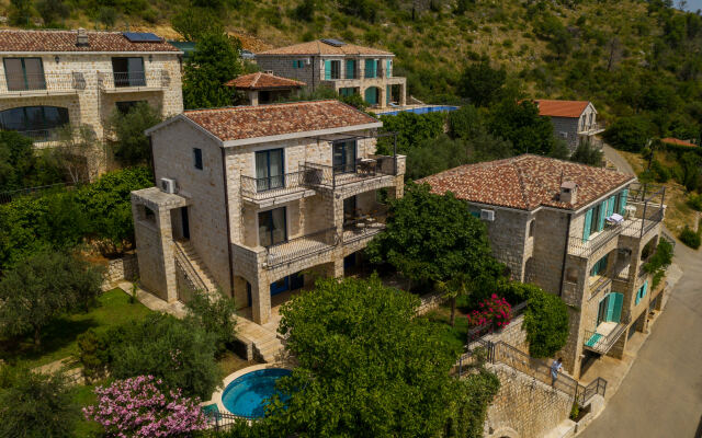 Olive Resort	