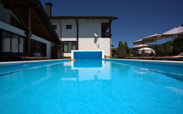 Usadba Parfenova Hotel
