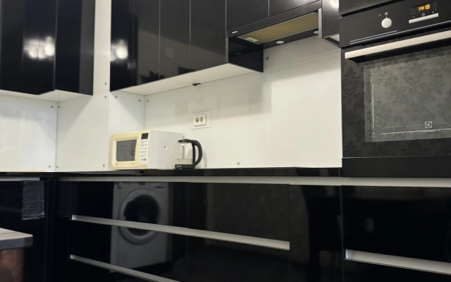 Квартира 1-комнатная Новая с Хорошим Ремонтом