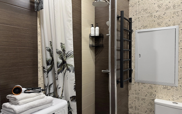 2 Nochi na Berezovoy allee 19/1 Flat