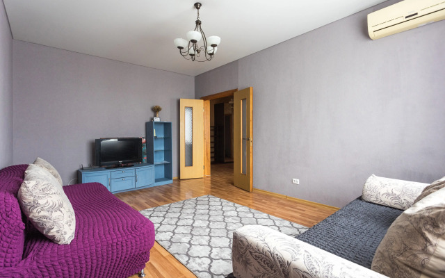 Квартира в Мкрн Горский 84