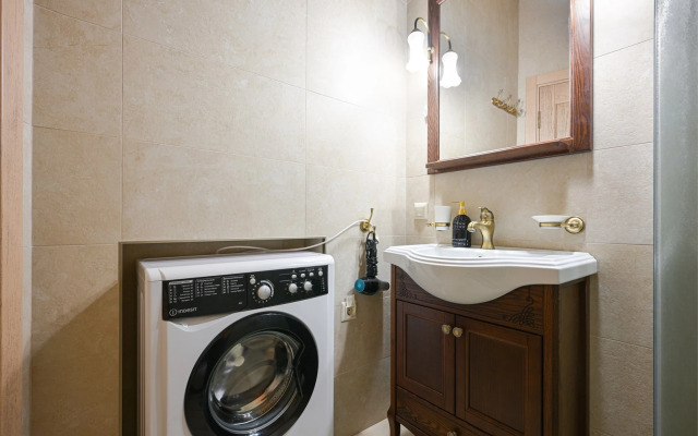 Квартира 1912 на Невском у Реки Фонтанки