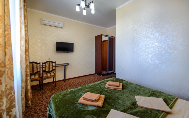 Zarya Guest House