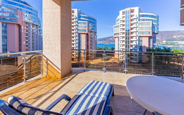 Квартира на Красногвардейской 38АлитА