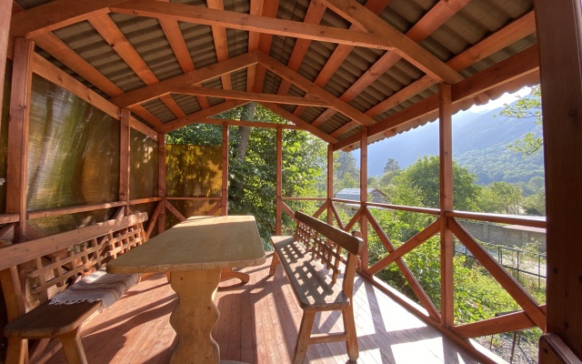 Шале Чинара