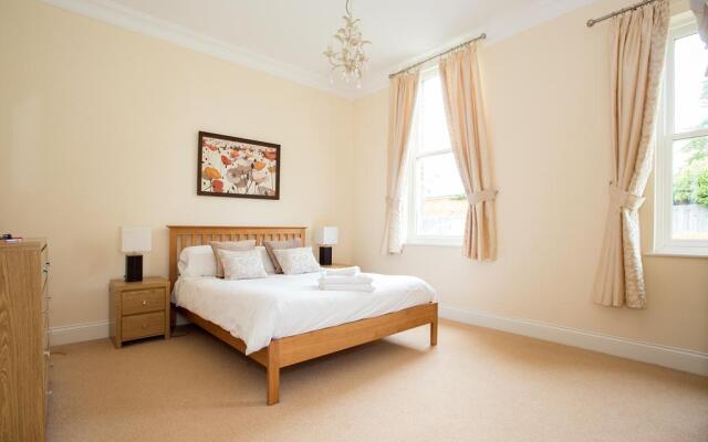 Basingstoke Apartments - Sherborne House