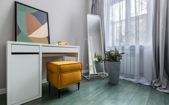 Sapfir v Pushkine Flat