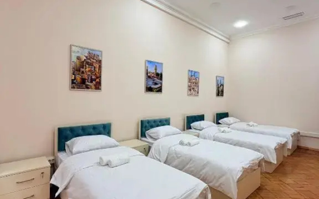 Alara Inn  Baku