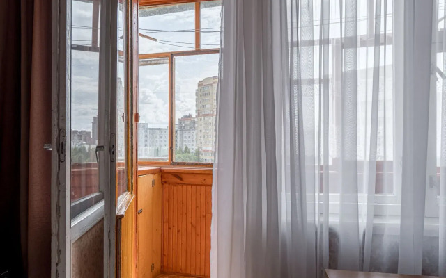 Квартира Уютная Двухкомнатная для Семьи Возле Леса и Метро