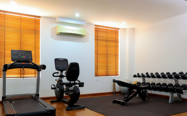 Отель Jaya Suites Hotel