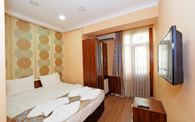 Renova Old City Hotel