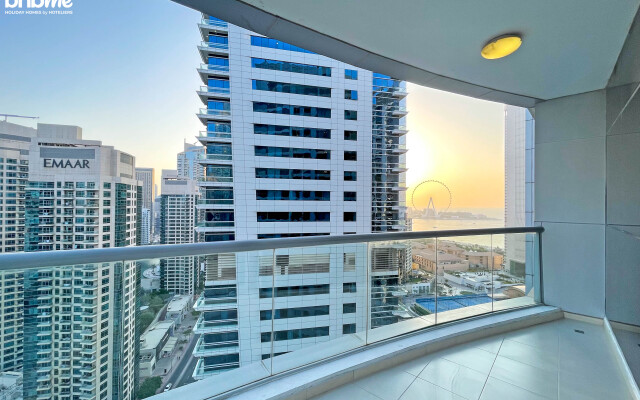 Апартаменты Luxury Penthouse with Marina and Sea Views|bnbme-2301