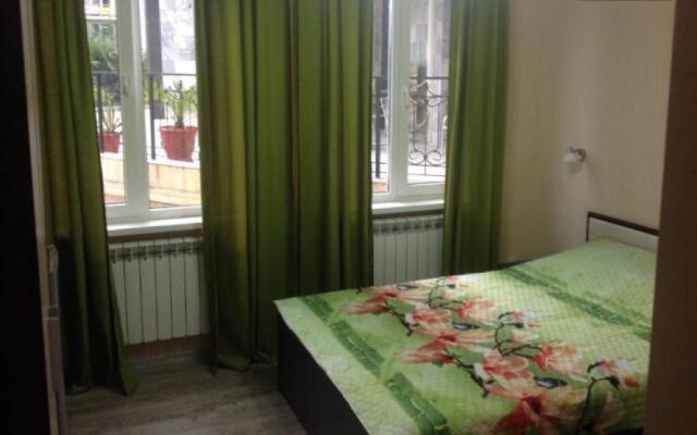 Oazis Guest House