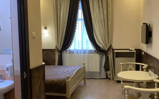 Seraya Loshad Hotel