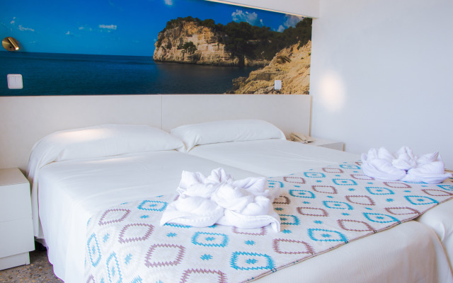 Club Hotel Aguamarina