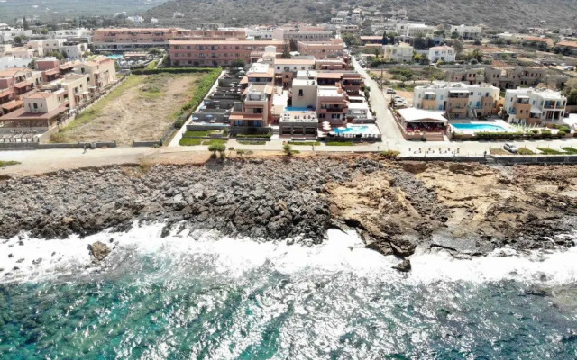 Koutrakis Suites Hotel