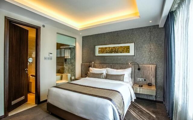Best Western Plus Maple Leaf Hotel