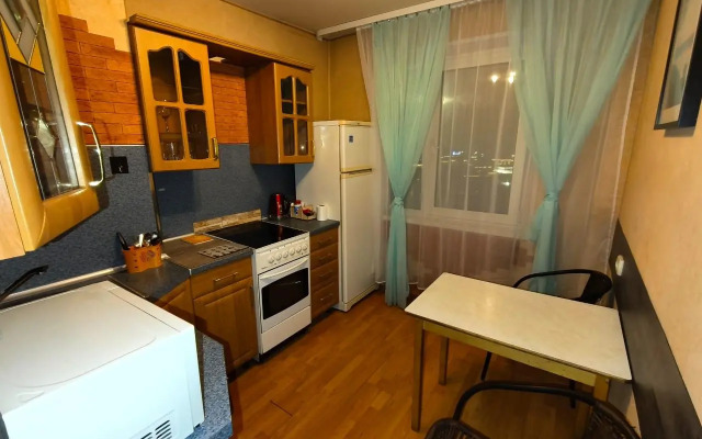 Апартаменты с 1 комнатой рядом с Городской больницей, вид на город (КВАРТИРА51)