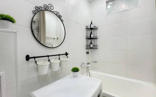 Квартира Уютная Однокомнатная с Видом на Мост