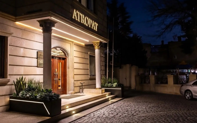 Atropat Hotel