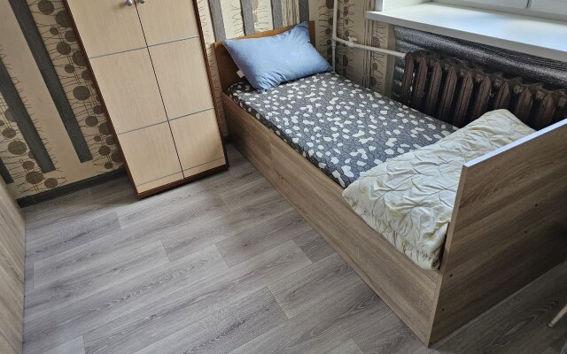 L.v.hotels Na Pervomayskoy 18a Flat