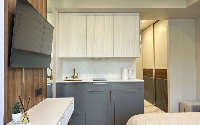 Luchezarny к. 5 Flat