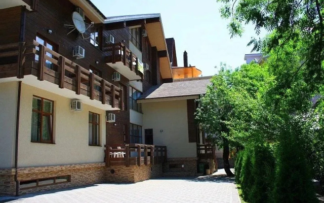 Апартаменты Дача на Березовой 1