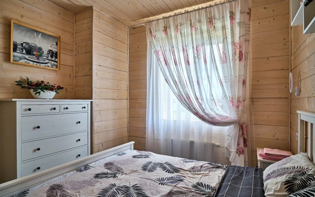 Kottedzh s saunoy ryadom s Petergofom Private house