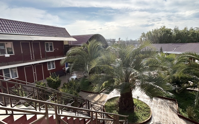 Rozovy Flamingo  Guest House