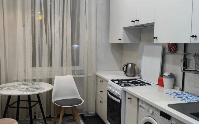Nezavisimosti 39 Apartments