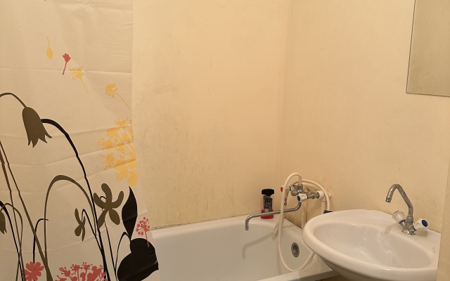 Квартира двухкомнатная  рядом с Иннополисом