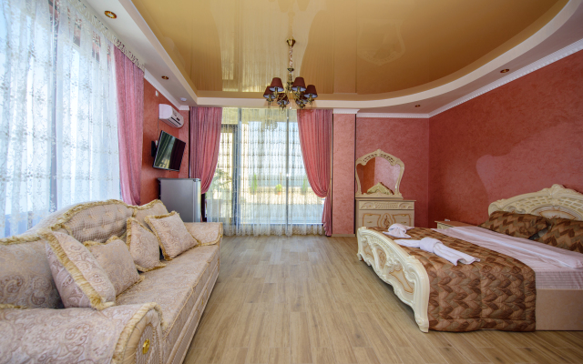 VK Royal Hotel