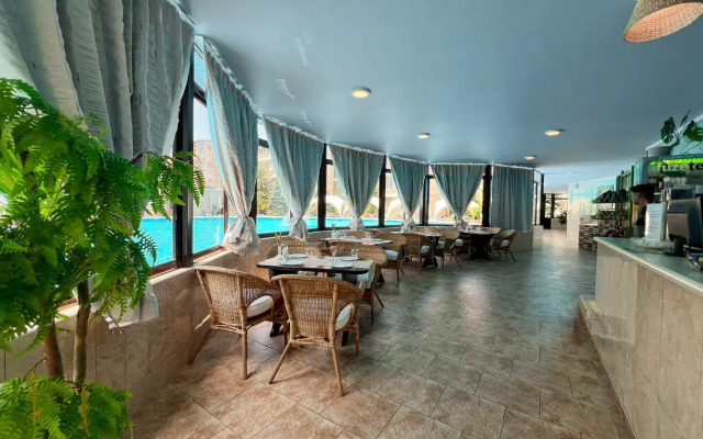 Sofiya Hotel