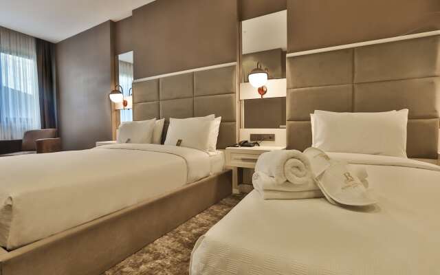 Royal Comfort Hotel