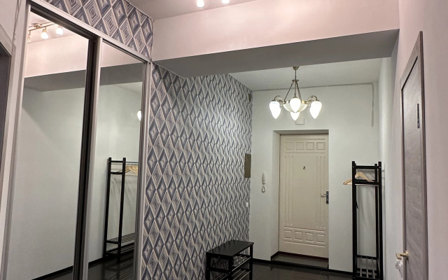 Na Komsomolskom Prospekte 60 Flat