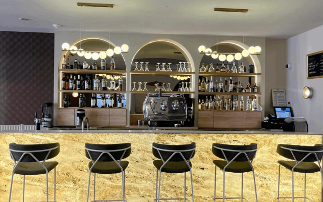 De Paris Hotel