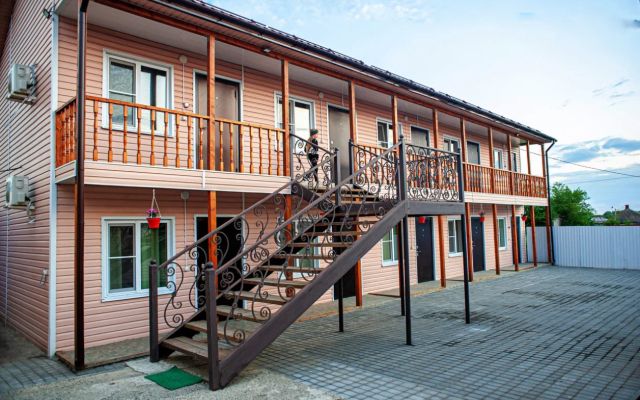 Gostevye Domiki Apartments