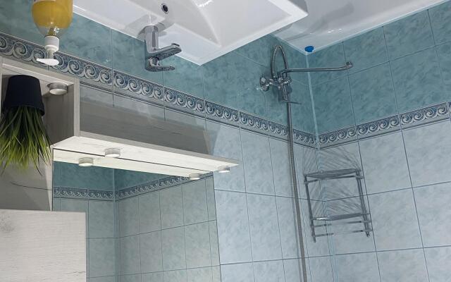 Ryadom S Muzeem Mirovogo Okeana Flat