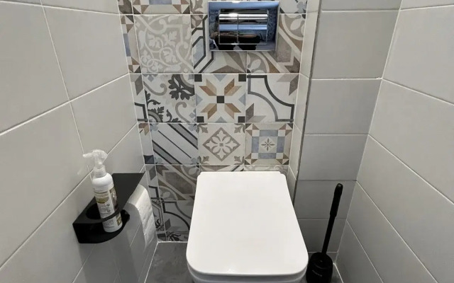 V Tsentre Goroda Flat