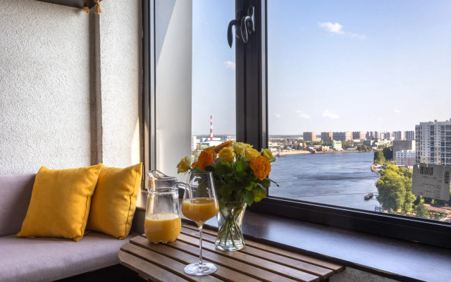 Квартира с видом на Неву