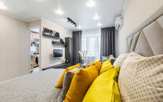 Na Karla Marksa Flat